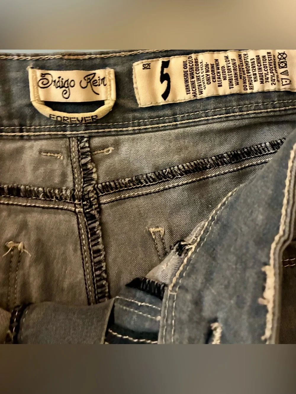 INDIGO REIN Women's Light Blue Denim Shorts - Size 5🌼